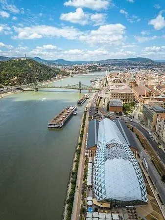 Corvinus Apartman Budapest Hungary